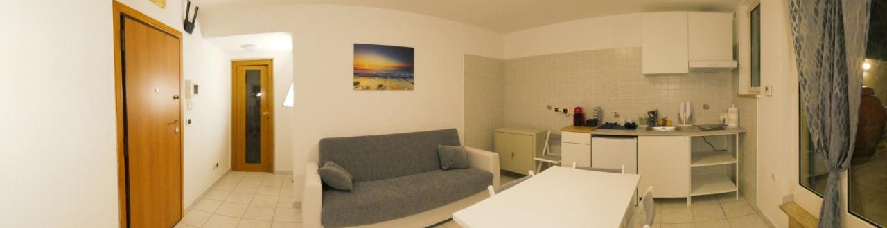 Bed and Breakfast Relux Bari Esterno foto